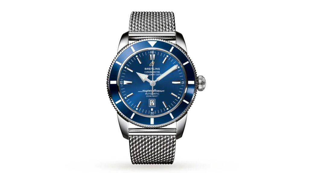 Model Superocean Heritage II B20 46 Ocean Classic od značky Breitling je stelesnením tradičnej estetiky potápačských hodiniek, ktoré sa spájajú s modernou precíznosťou. S priemerom 46 mm a robustným puzdrom z ušľachtilej ocele pôsobí masívne, no zároveň elegantne. Je to hodinkový klenot pre každého muža, ktorý miluje more, dobrodružstvo a dokonalý štýl.