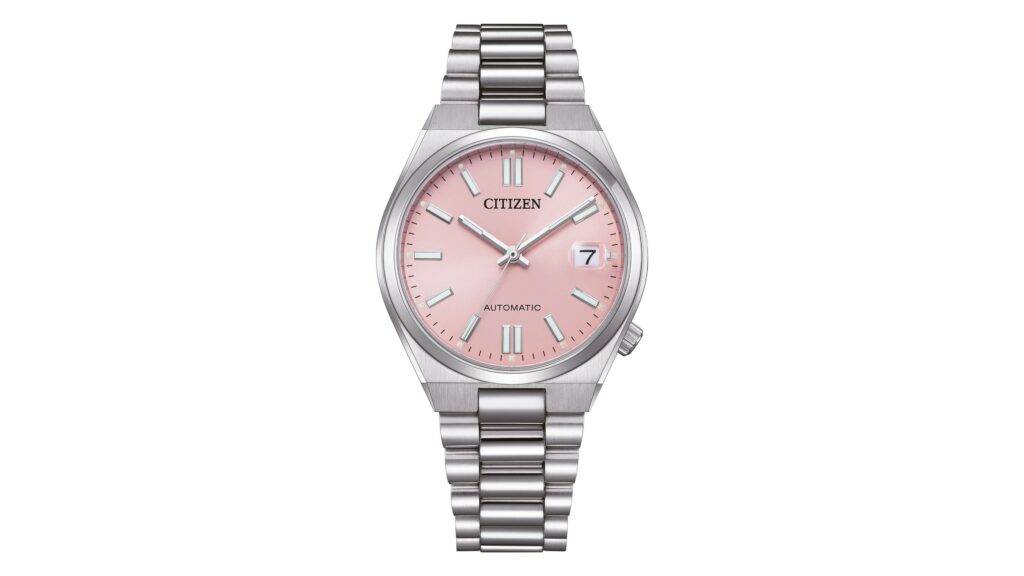 Hodinky CITIZEN NJ0200-50Z predstavujú dokonalé spojenie elegancie a precíznej technológie, ktoré ocenia nároční milovníci hodinárskeho umenia. Ich klasický dizajn s oceľovým puzdrom a prehľadným ciferníkom zaručuje nadčasový vzhľad vhodný na každú príležitosť.
